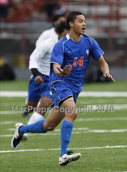 Thumbnail 3 in Grand Prairie vs. Bowie (Martin Invitational Soccer Tournament)) photogallery.