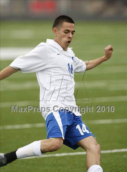 Thumbnail 2 in Grand Prairie vs. Bowie (Martin Invitational Soccer Tournament)) photogallery.