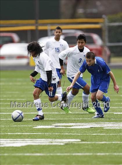 Thumbnail 3 in Grand Prairie vs. Bowie (Martin Invitational Soccer Tournament)) photogallery.