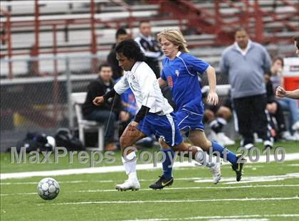 Thumbnail 3 in Grand Prairie vs. Bowie (Martin Invitational Soccer Tournament)) photogallery.