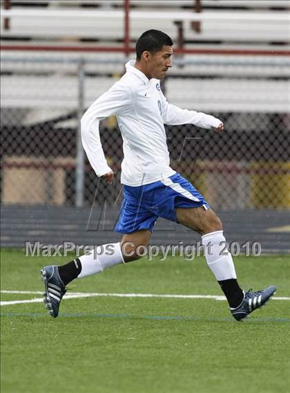 Thumbnail 2 in Grand Prairie vs. Bowie (Martin Invitational Soccer Tournament)) photogallery.