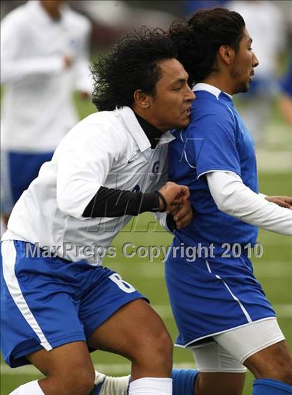 Thumbnail 2 in Grand Prairie vs. Bowie (Martin Invitational Soccer Tournament)) photogallery.