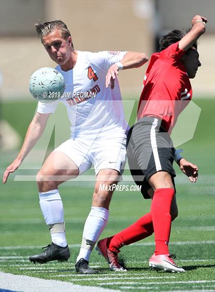 Thumbnail 3 in Bel Air vs. Wakeland (UIL 5A Final) photogallery.