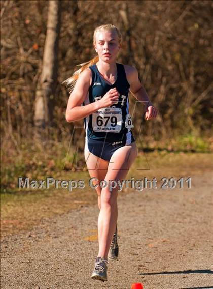Thumbnail 2 in NYSHSAA Championships (Class B Girls) photogallery.