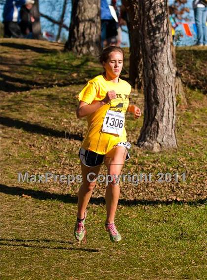 Thumbnail 1 in NYSHSAA Championships (Class B Girls) photogallery.