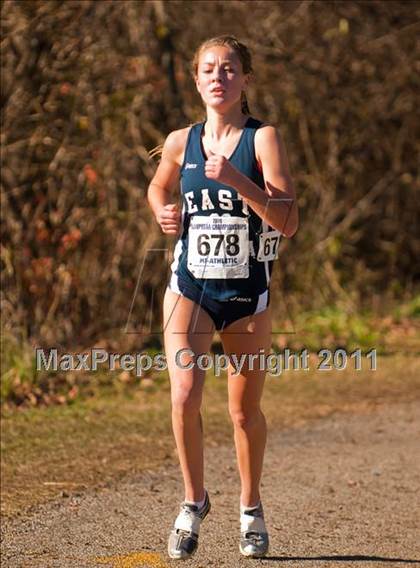 Thumbnail 1 in NYSHSAA Championships (Class B Girls) photogallery.