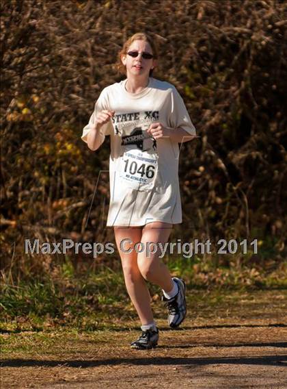 Thumbnail 1 in NYSHSAA Championships (Class B Girls) photogallery.