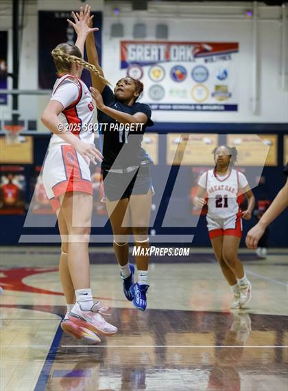 Thumbnail 2 in Grand Terrace @ Great Oak (CIF SS D3AA Playoffs) photogallery.