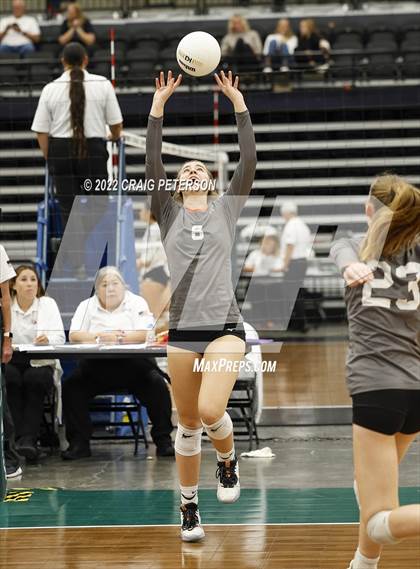 Thumbnail 2 in Weber vs. Skyridge (UHSAA 6A Quarterfinal) photogallery.