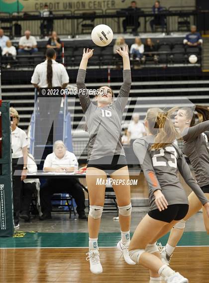 Thumbnail 2 in Weber vs. Skyridge (UHSAA 6A Quarterfinal) photogallery.
