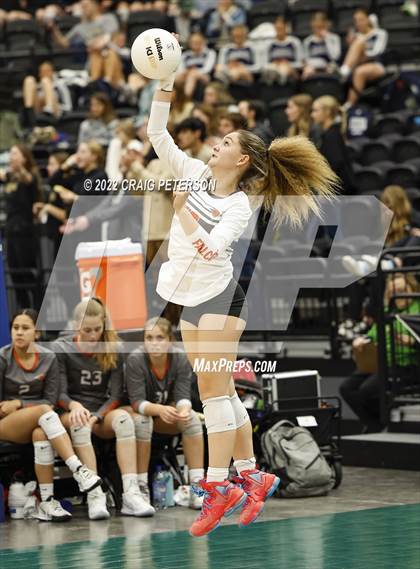 Thumbnail 3 in Weber vs. Skyridge (UHSAA 6A Quarterfinal) photogallery.