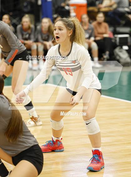 Thumbnail 2 in Weber vs. Skyridge (UHSAA 6A Quarterfinal) photogallery.
