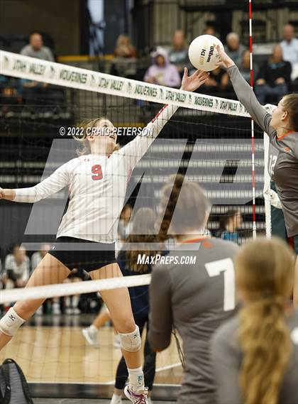 Thumbnail 1 in Weber vs. Skyridge (UHSAA 6A Quarterfinal) photogallery.