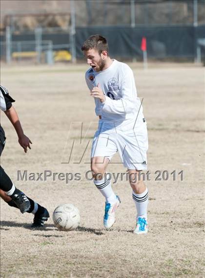 Thumbnail 3 in Rincon vs Amphitheater (Chris Mair Tournament) photogallery.