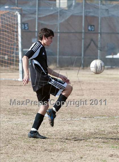 Thumbnail 2 in Rincon vs Amphitheater (Chris Mair Tournament) photogallery.