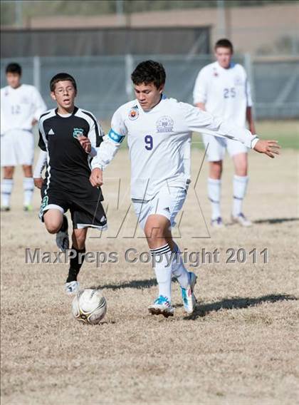 Thumbnail 3 in Rincon vs Amphitheater (Chris Mair Tournament) photogallery.