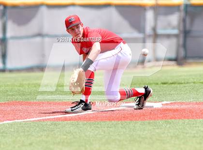 Thumbnail 2 in Union Grove vs North Hopkins (UIL 2A Region 3 Area Playoff) photogallery.