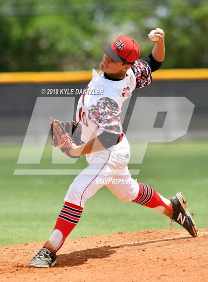 Thumbnail 2 in Union Grove vs North Hopkins (UIL 2A Region 3 Area Playoff) photogallery.
