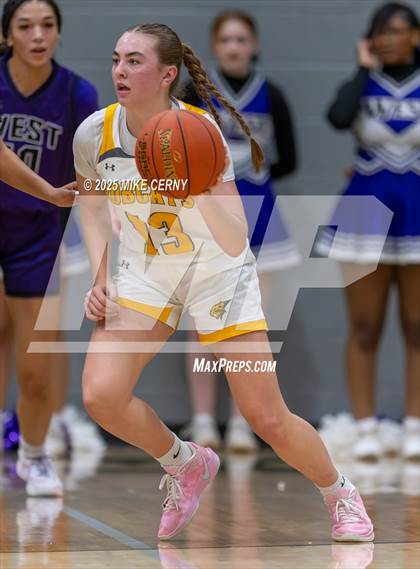 Thumbnail 1 in West @ Basehor-Linwood photogallery.