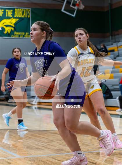Thumbnail 1 in West @ Basehor-Linwood photogallery.
