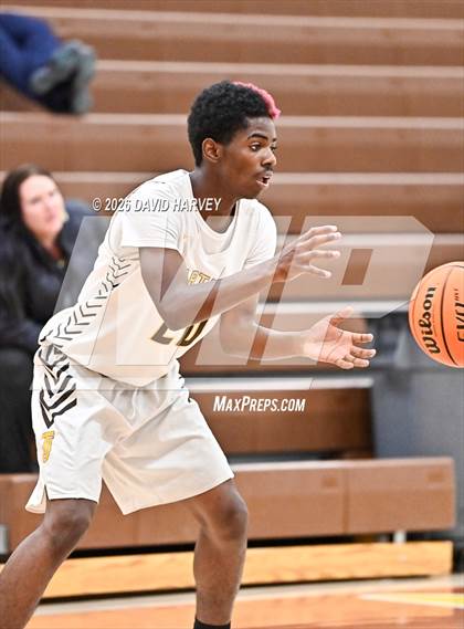 Thumbnail 2 in JV: Hinkley @ Thomas Jefferson photogallery.