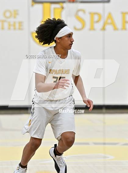 Thumbnail 2 in JV: Hinkley @ Thomas Jefferson photogallery.