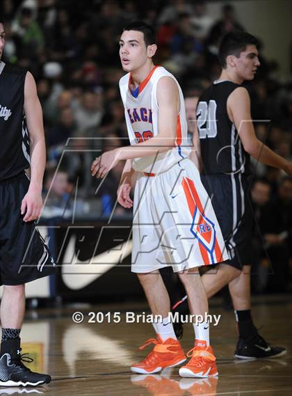 Thumbnail 3 in Rainier Beach vs. Oregon City (Les Schwab Invitational) photogallery.