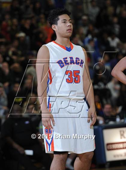Thumbnail 3 in Rainier Beach vs. Oregon City (Les Schwab Invitational) photogallery.