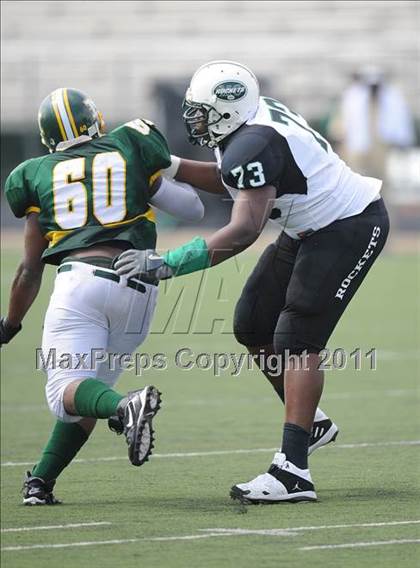 Thumbnail 3 in Madison vs. Central (Florida vs. Texas Football Showcase) photogallery.
