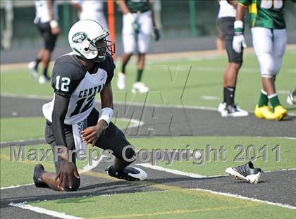 Thumbnail 3 in Madison vs. Central (Florida vs. Texas Football Showcase) photogallery.