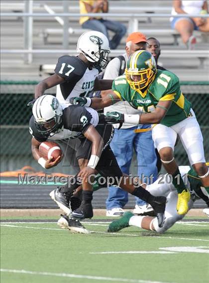 Thumbnail 3 in Madison vs. Central (Florida vs. Texas Football Showcase) photogallery.