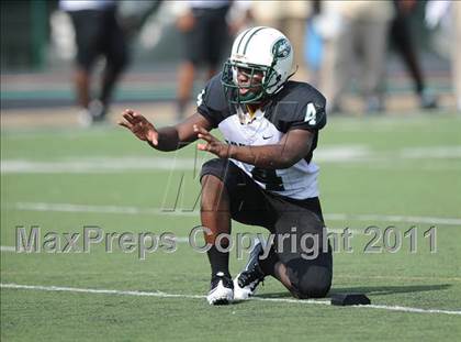 Thumbnail 2 in Madison vs. Central (Florida vs. Texas Football Showcase) photogallery.