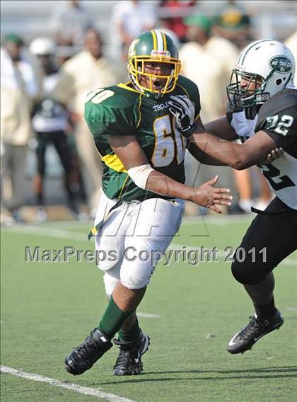 Thumbnail 2 in Madison vs. Central (Florida vs. Texas Football Showcase) photogallery.