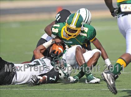 Thumbnail 3 in Madison vs. Central (Florida vs. Texas Football Showcase) photogallery.
