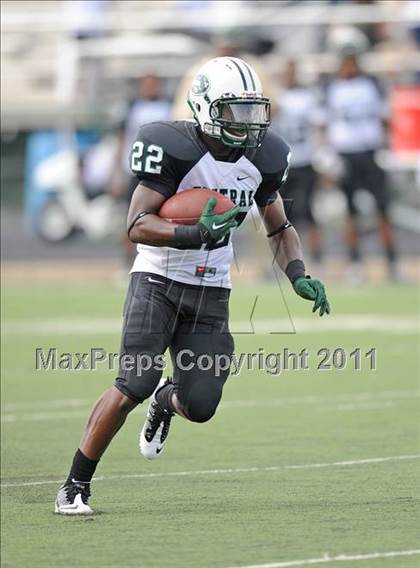 Thumbnail 1 in Madison vs. Central (Florida vs. Texas Football Showcase) photogallery.