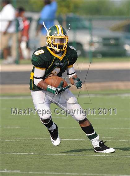 Thumbnail 3 in Madison vs. Central (Florida vs. Texas Football Showcase) photogallery.