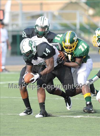 Thumbnail 3 in Madison vs. Central (Florida vs. Texas Football Showcase) photogallery.
