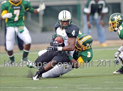 Thumbnail 1 in Madison vs. Central (Florida vs. Texas Football Showcase) photogallery.