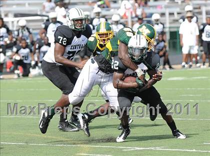 Thumbnail 3 in Madison vs. Central (Florida vs. Texas Football Showcase) photogallery.