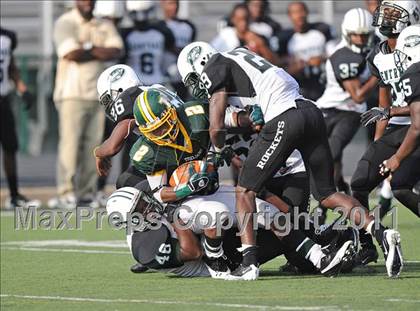 Thumbnail 3 in Madison vs. Central (Florida vs. Texas Football Showcase) photogallery.