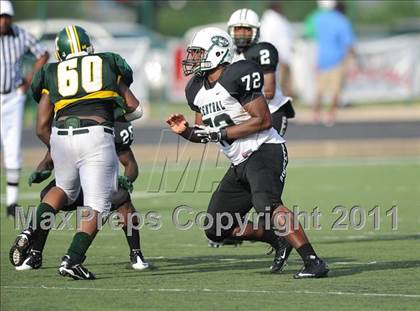 Thumbnail 1 in Madison vs. Central (Florida vs. Texas Football Showcase) photogallery.
