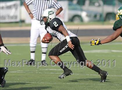 Thumbnail 1 in Madison vs. Central (Florida vs. Texas Football Showcase) photogallery.