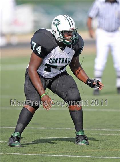 Thumbnail 3 in Madison vs. Central (Florida vs. Texas Football Showcase) photogallery.