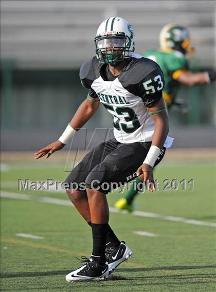 Thumbnail 2 in Madison vs. Central (Florida vs. Texas Football Showcase) photogallery.