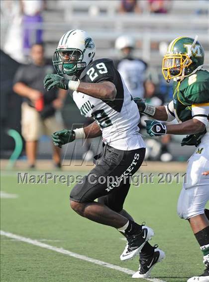 Thumbnail 1 in Madison vs. Central (Florida vs. Texas Football Showcase) photogallery.