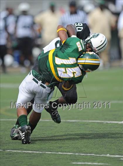 Thumbnail 2 in Madison vs. Central (Florida vs. Texas Football Showcase) photogallery.
