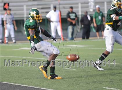 Thumbnail 3 in Madison vs. Central (Florida vs. Texas Football Showcase) photogallery.