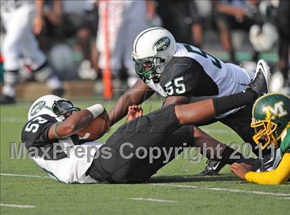 Thumbnail 2 in Madison vs. Central (Florida vs. Texas Football Showcase) photogallery.