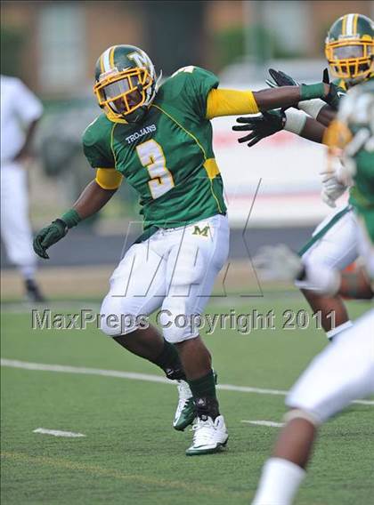 Thumbnail 1 in Madison vs. Central (Florida vs. Texas Football Showcase) photogallery.