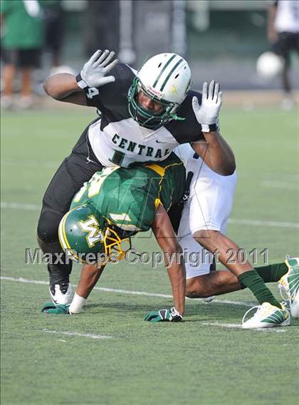 Thumbnail 3 in Madison vs. Central (Florida vs. Texas Football Showcase) photogallery.